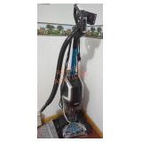 Bissell Jet Scrub Pet Vacuum