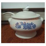 Pfaltzgraff Yorktowne Stoneware Soup Tureen