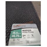 1 wiper honeycomb 35.5" x 46.75" mat