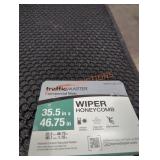 1 wiper honeycomb 35.5" x 46.75" mat