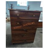 31"Wï¿½17"Dï¿½43"H 5-Drawer Dresser