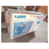 Lasko 9" Window Fan