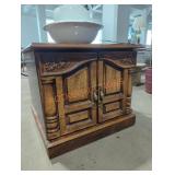 24"W ï¿½ 20"H Vintage Square Side Table