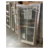 23.5ï¿½ x 47.5ï¿½ Window