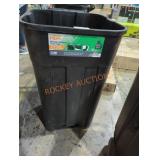 HDX 45 gal outdoor wheeled trash can