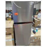 Vissani 10.1 cu ft refrigerator with freezer