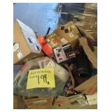Skid Lot of Assorted Household Items