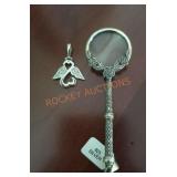 Silver Swan Pendant & Magnifying Glass