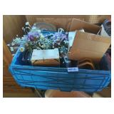 Home Decor Tote Lot