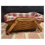 2006 Handled Longaberger Basket