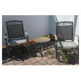 Outdoor Swivel Chairs & Side Table