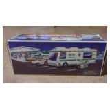 Hess Recreation Van with Dune Buggy & Motorcycle