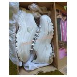 Womens Size 10 Wide White Sneakers