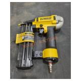 DeWalt 18Ga Brad Nailer DeWalt 18Ga Brad Nailer