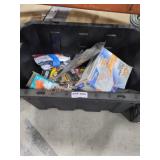Box Lot of Assorted House Hold Items Box Lot of Assorted House Hold Items