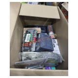 Box Lot of Assorted House Hold Items Box Lot of Assorted House Hold Items