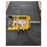 DeWalt Construction Jack DeWalt Construction Jack