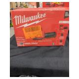 Milwaukee M18 1/4 Sheet Sander