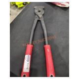 Milwaukee Utility Cable Cutter