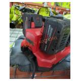 5 Milwaukee M18 hd 12 ah, 1 xc 6 ah and charger