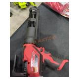 Milwaukee M12 Caulk and Adhesive Gun