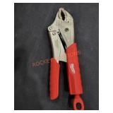Milwaukee TORQUE LOCK Pliers