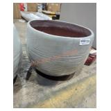 Vigoro 1.5 gal 16" planter