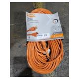 100ft Indoor/Outdoor Extension Cord