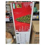 7.5 ft Pre-Lit Christmas Tree