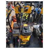 DeWalt 3400psi 2.5gpm Gas Pressure Washer