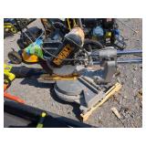 DeWalt Corded 12" Compound Miter Saw