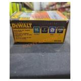DeWalt Heavy Duty 20ï¿½ Angled Finish Nailer