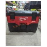 Milwaukee M18 2Gal Wet/Dry Vacuum
