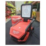 Milwaukee M18 Clamping Flood Light