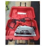 Milwaukee Corded 7-1/4" Circular Saw w/ Handle