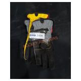 3 pairs of gloves