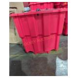 1 Rubbermaid 35 qt dirty water bucket