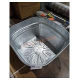Square wash metal bucket