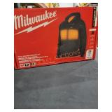 Milwaukee M12  Heated Hoodie Kit
