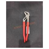Milwaukee Locking Pliers
