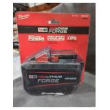 Milwaukee M18 forge hd 12 ah battery