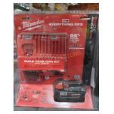 Milwaukee M18 xc 5 ah battery and charger