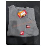 Milwaukee Grey Pocket T-Shirt (L)