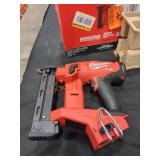 Milwaukee M18 18Ga 1/4" Narrow Crown Stapler,