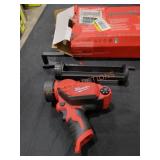 Milwaukee M12 10oz Caulk & Adhesive Gun