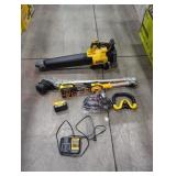 DeWalt 20V Trimmer/Blower Combo Kit