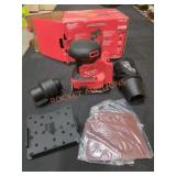 Milwaukee M18 Orbital 1/4 Sheet Sander