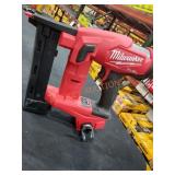 Milwaukee 18GA Narrow Crown Stapler