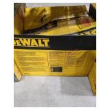 DeWalt 10" Single Bevel Compound Miter Saw