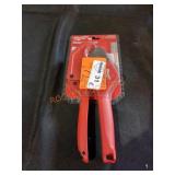 Milwaukee 1-5/8" Pipe Cutter